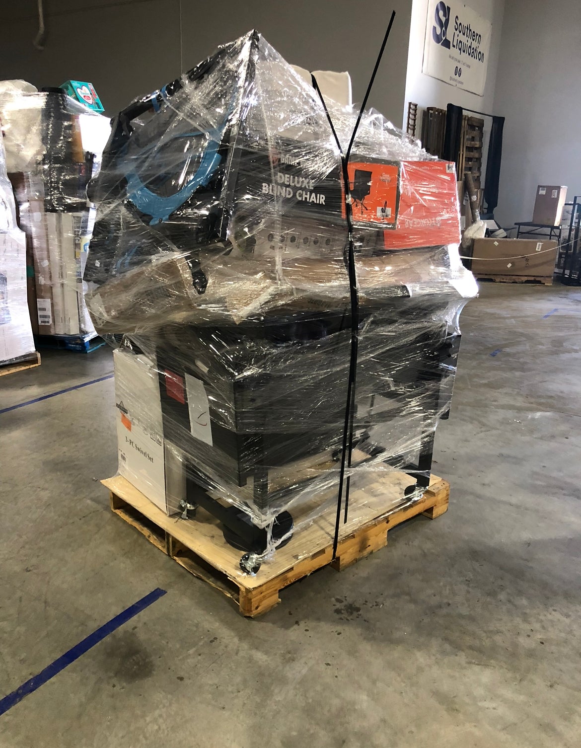 Sport & Outdoor Pallets - Image 2